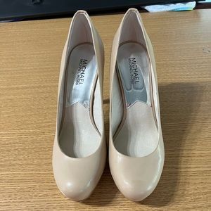 MK heels like new, have never been worn.